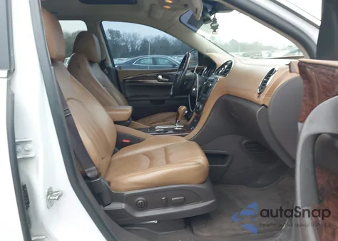 2017 Buick Enclave Premium z USA, uszkodzony, nr VIN 5GAKRCKD7HJ133104